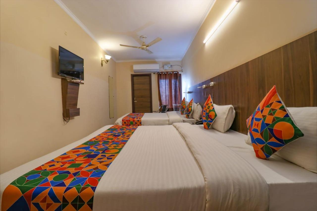 Hotel Golden Sunrise Inn 암리차르 외부 사진
