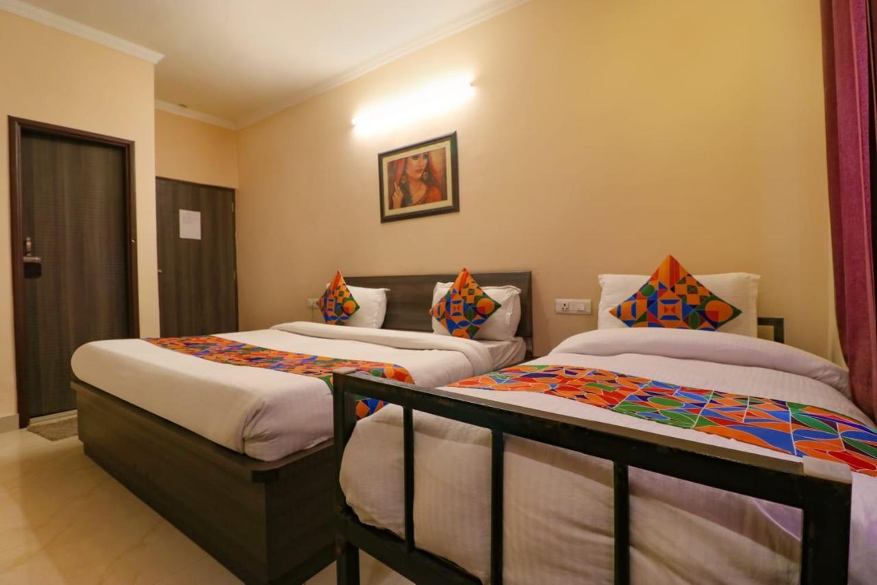 Hotel Golden Sunrise Inn 암리차르 외부 사진